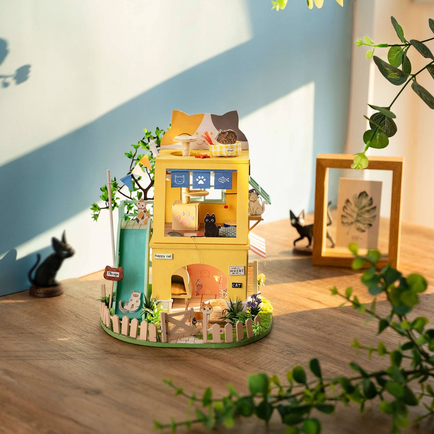 Rolife Cat House DIY Miniature House Kit